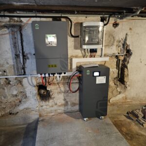 ZESTAW UPS - Falownik Hybrydowy 10 kW+ Magazyn energii 15 kWh